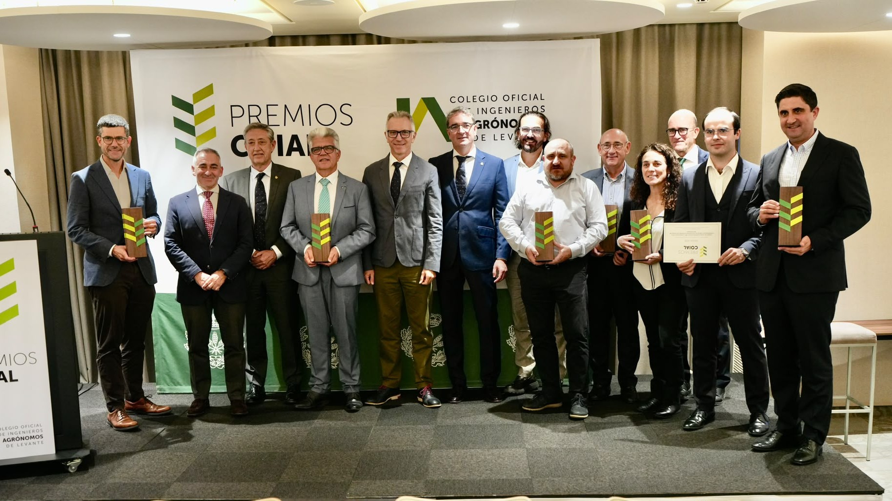 Premios COIAL.jpeg